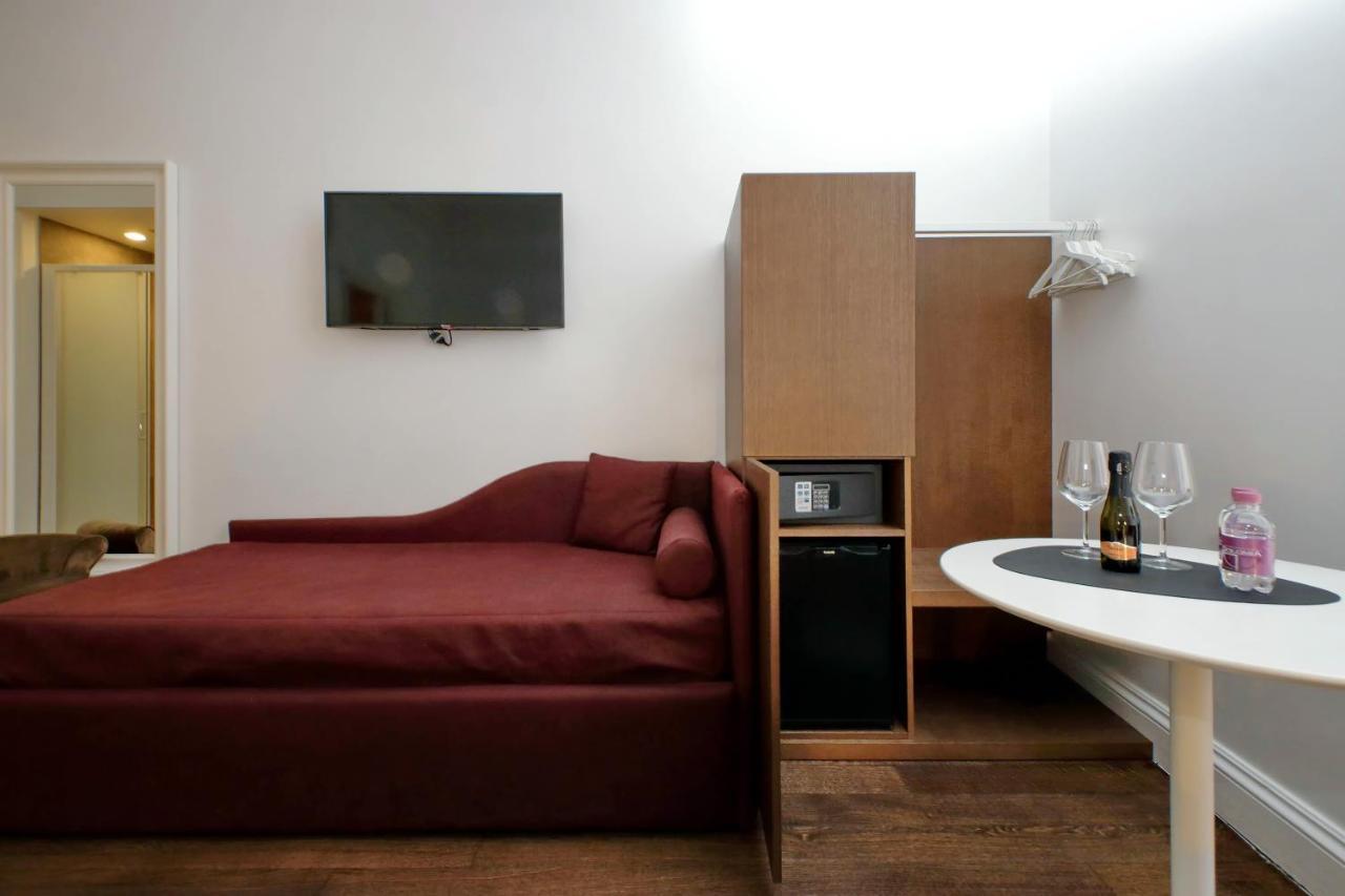 Youroom Carrozze Pensión Roma